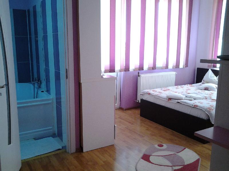 Cazare in oradea - PENSIUNEA ROZECLAS - Sinmartin