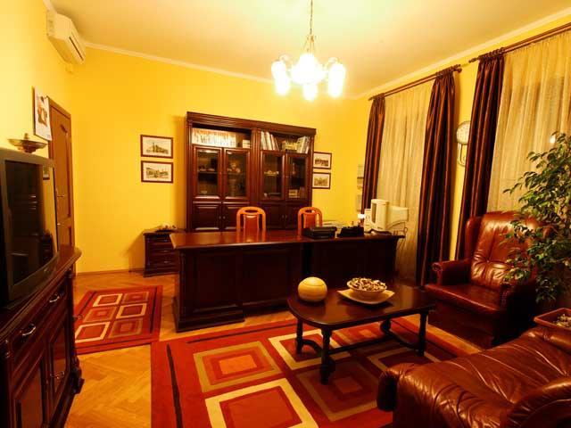 Cazare in oradea - PENSIUNEA CASA STOICA - Oradea