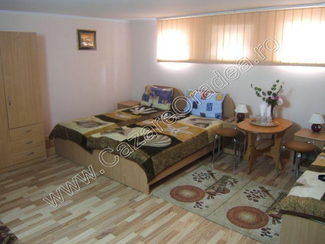 Cazare in oradea - PESIUNEA CASA MOV - Oradea