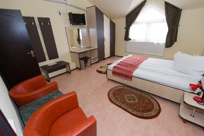 Cazare in oradea - PENSIUNEA VARADIA - Oradea